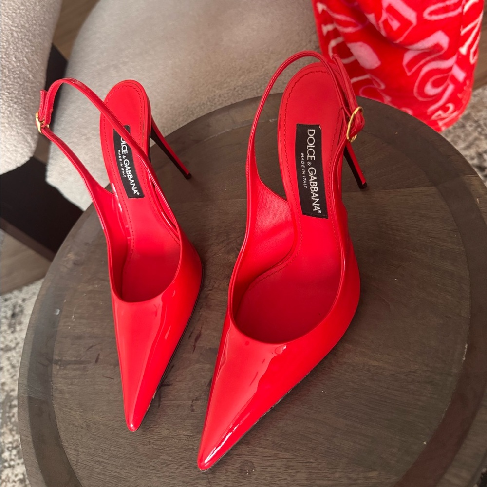 Dolce and Gabana Sling back pumps